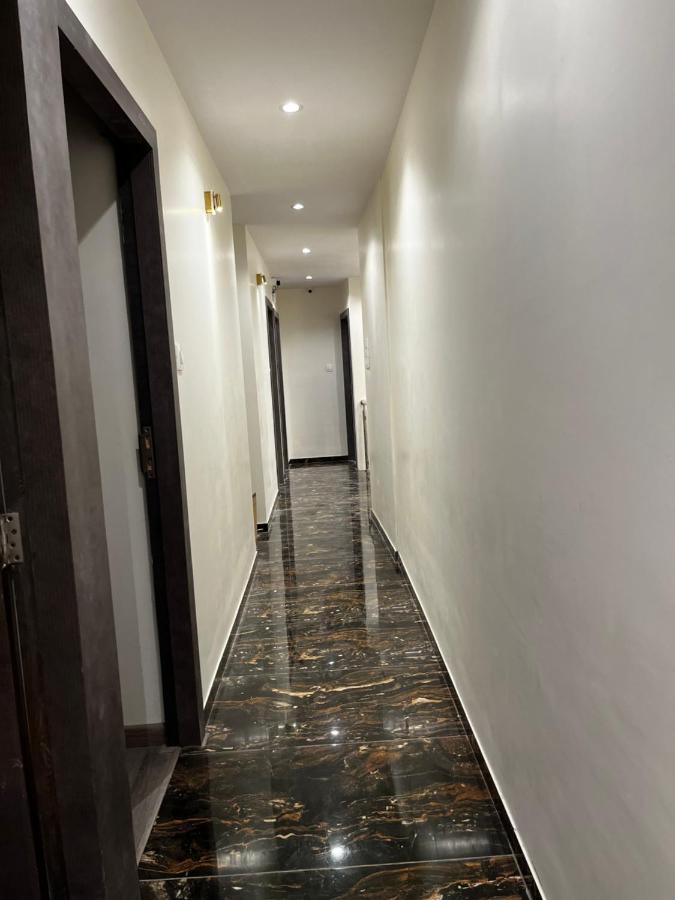 Hotel Classio Andheri - Near Dn Nagar Metro Station Bombaj Zewnętrze zdjęcie