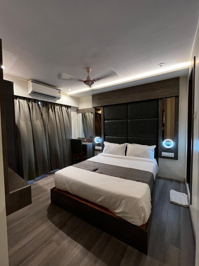 Hotel Classio Andheri - Near Dn Nagar Metro Station Bombaj Zewnętrze zdjęcie