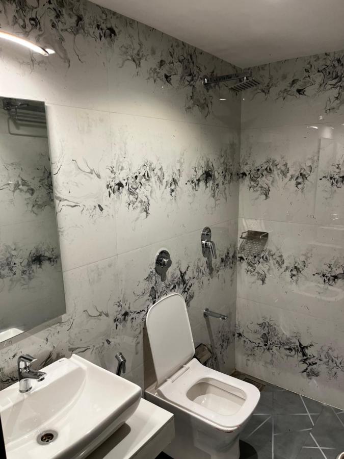 Hotel Classio Andheri - Near Dn Nagar Metro Station Bombaj Zewnętrze zdjęcie