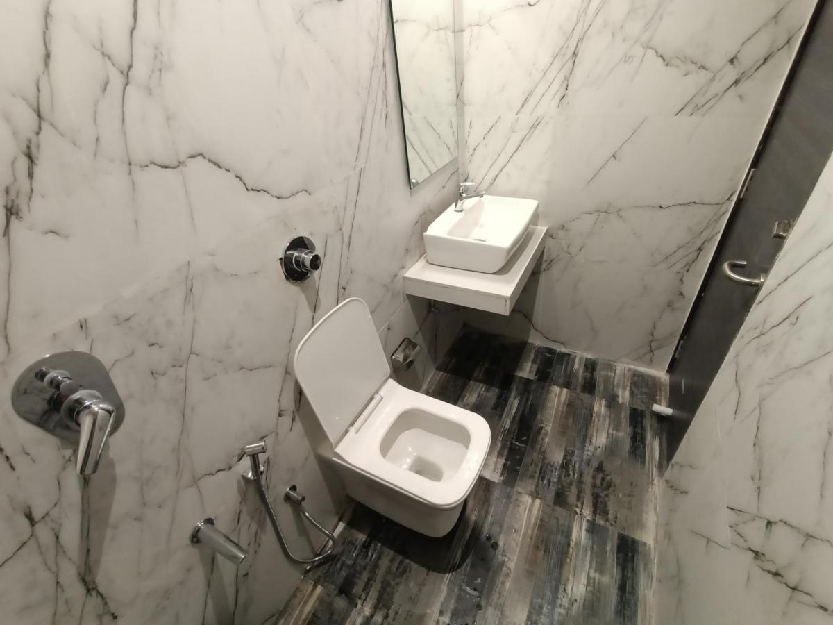 Hotel Classio Andheri - Near Dn Nagar Metro Station Bombaj Zewnętrze zdjęcie