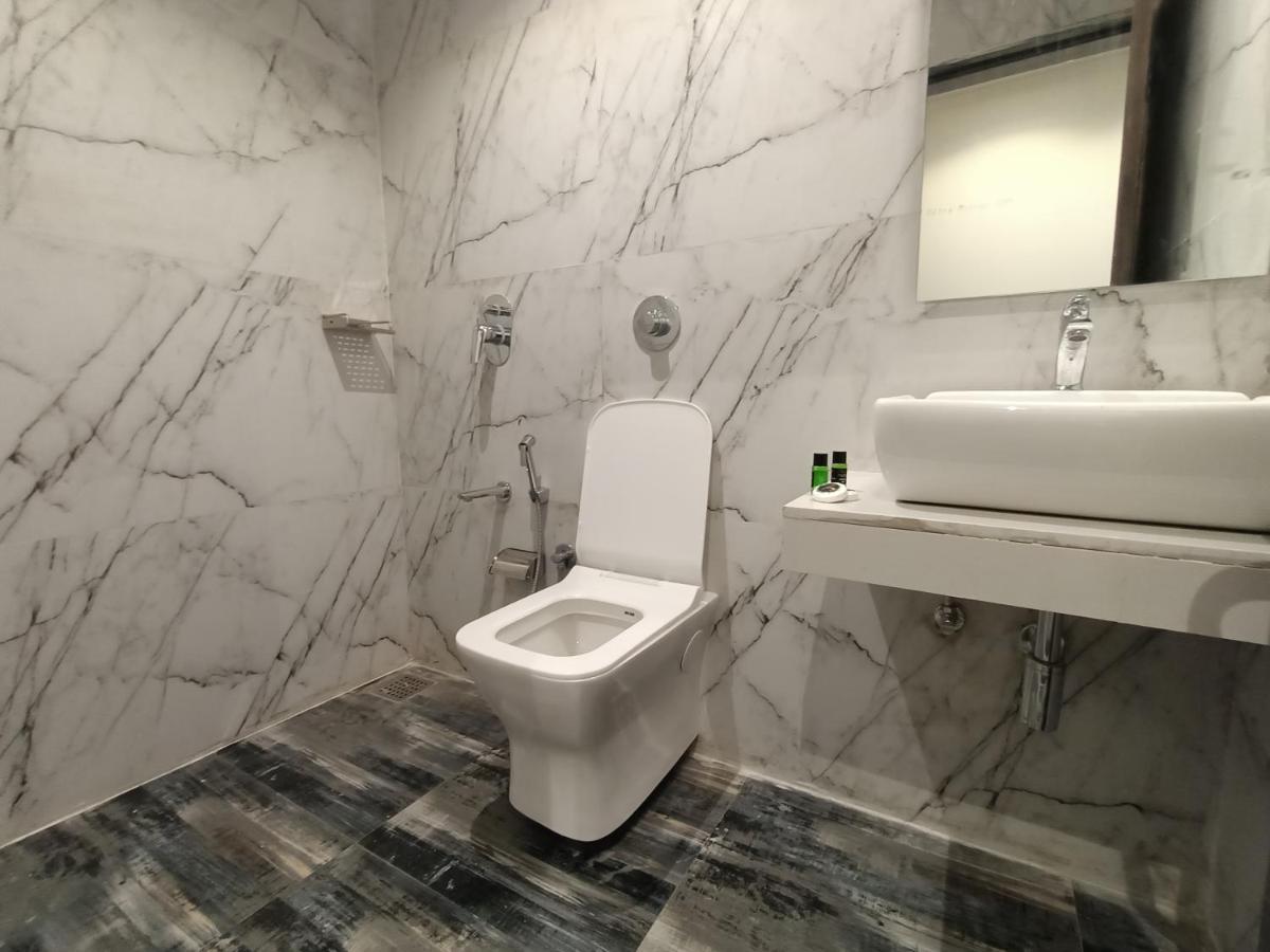 Hotel Classio Andheri - Near Dn Nagar Metro Station Bombaj Zewnętrze zdjęcie